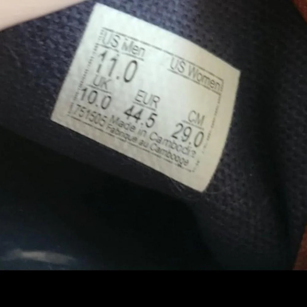 Black canvas vans with aztec print lining & brown leather detailingSize 11 - Picture 7 of 7